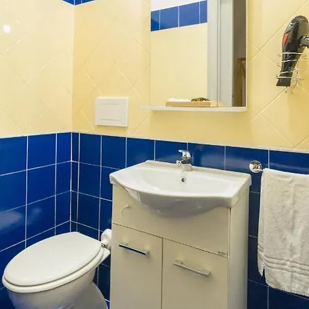בית הארחה Stabiae Luxury קסטלמרה די סטביה